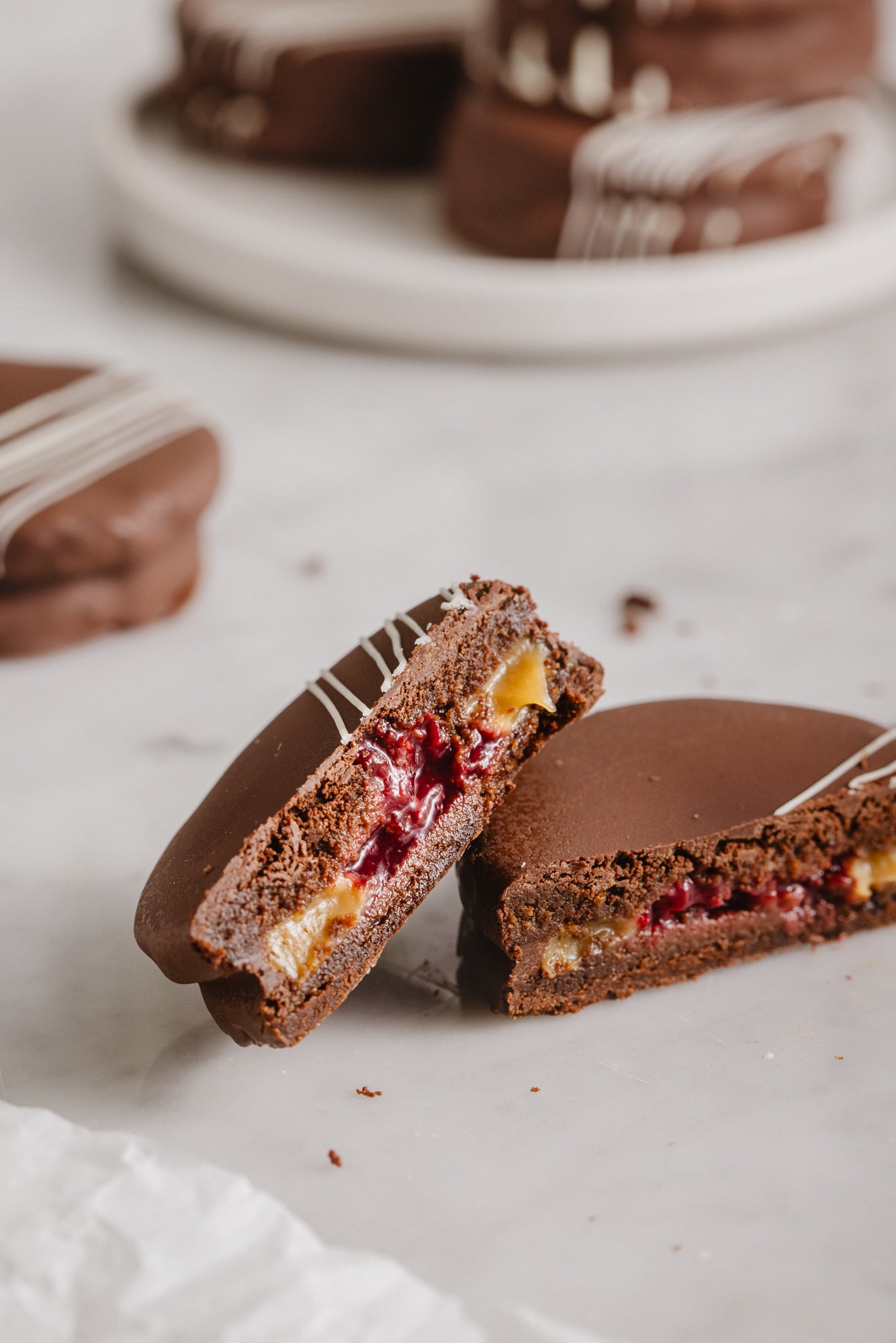 Alfajor brownie caluga frambuesa